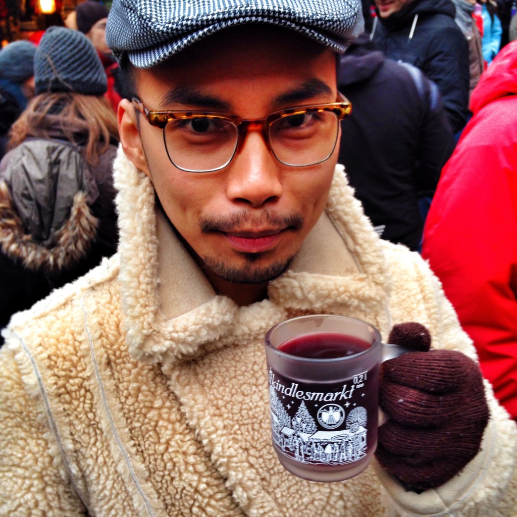 My dimples represent the dots above the u-umlaut in glühwein