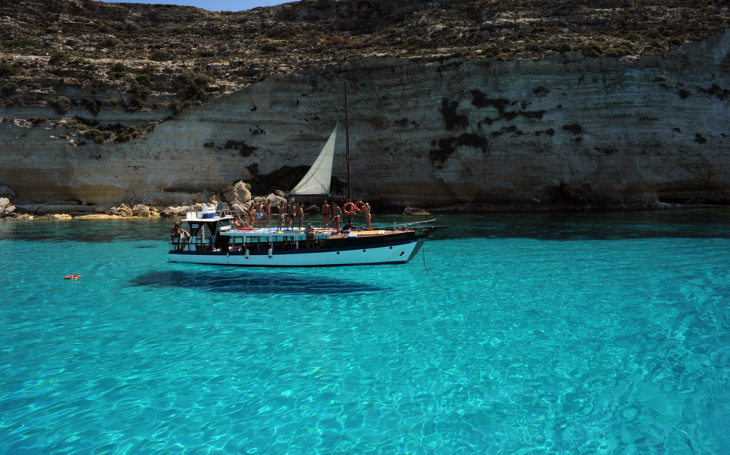 08 rabbit beach lampedusa italy