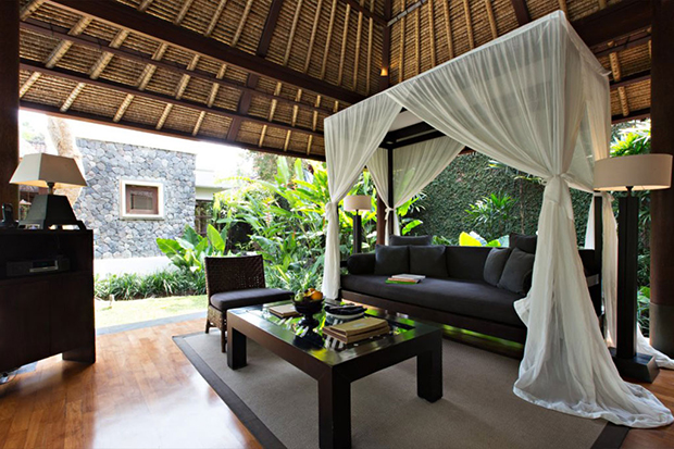 kayumanis-ubud-one-bedroom-living-area